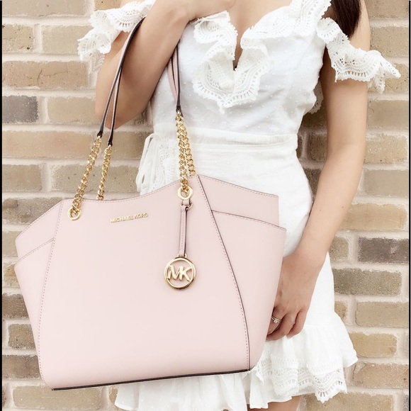 SALE‼️‼️ Michael Kors Large Pink Chain Tote - Picture 2 of 5